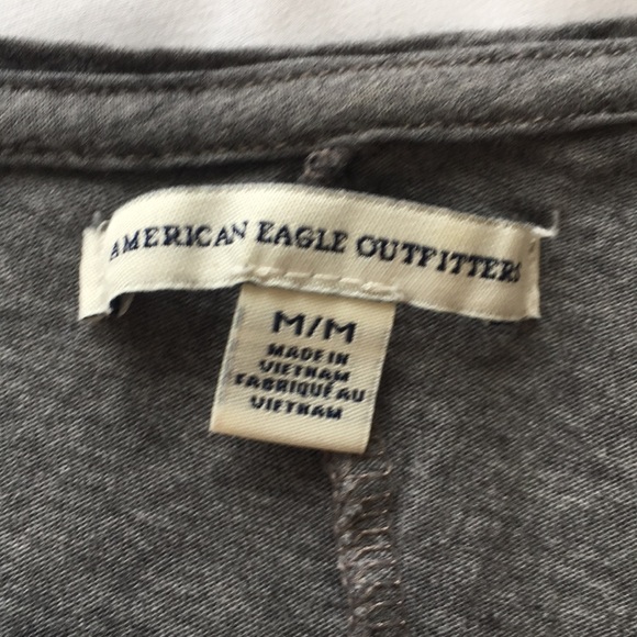 American Eagle 3/4 Sleeve Top - Picture 2 of 3